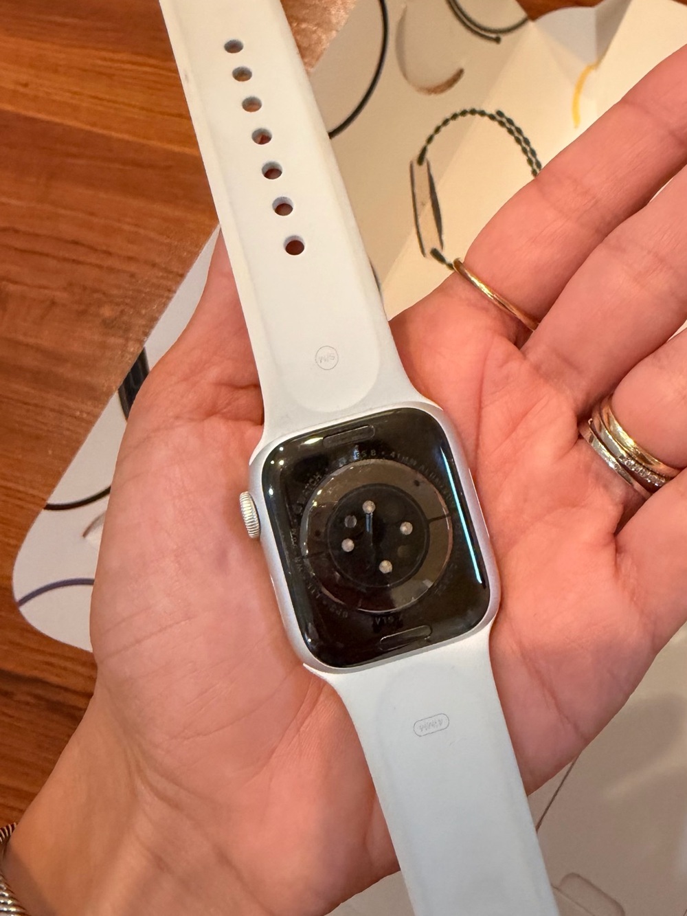 Apple Watch - series 8 - 41mm - Picture 3 of 6